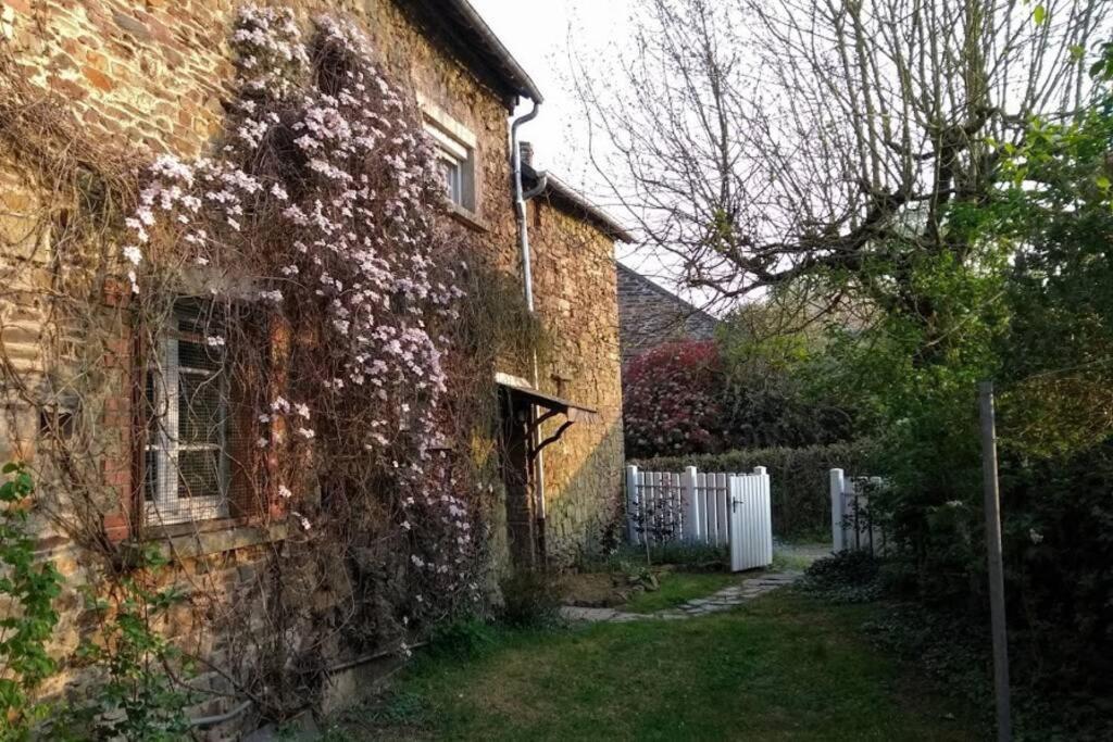 Gite La Lisiere, En Broceliande Neant-sur-Yvel Ngoại thất bức ảnh