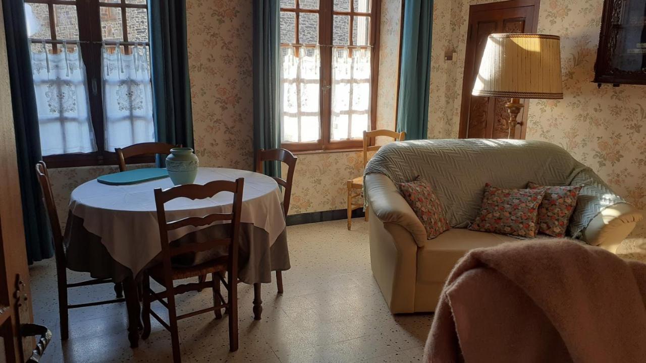 Gite La Lisiere, En Broceliande Neant-sur-Yvel Ngoại thất bức ảnh